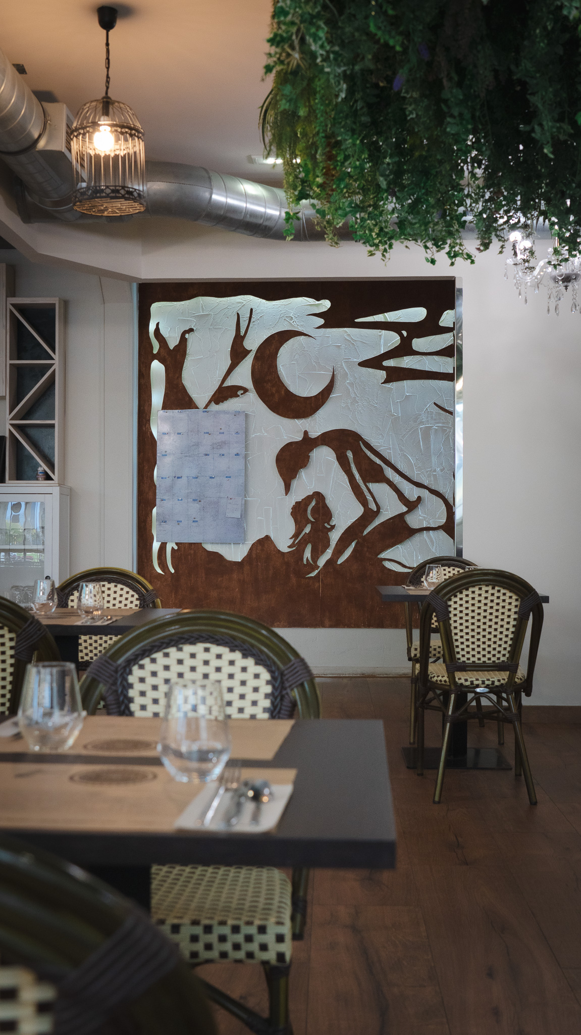 Comedor de El Tinglao preparado para recibir grupos